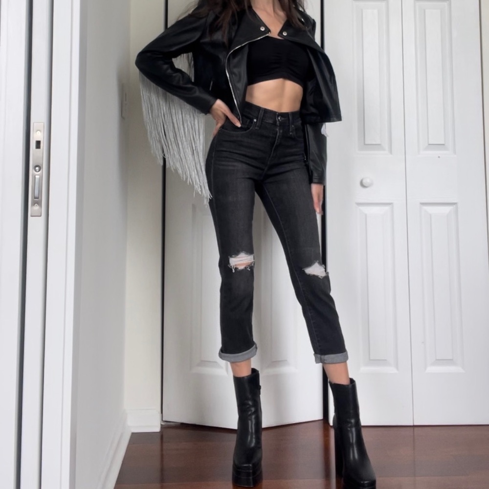 Levi's Sculpt High Rise Jeans - Picture 14 of 15